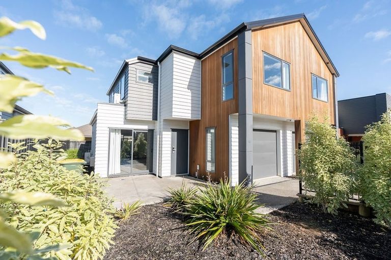 Photo of property in 10/15u Onukutara Place, Huntington, Hamilton, 3281