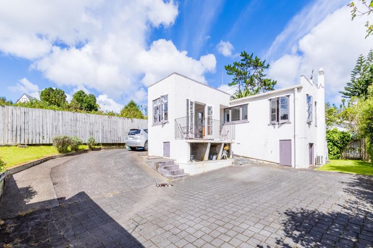 Photo of property in 8 Malam Street, Glen Eden, Auckland, 0602