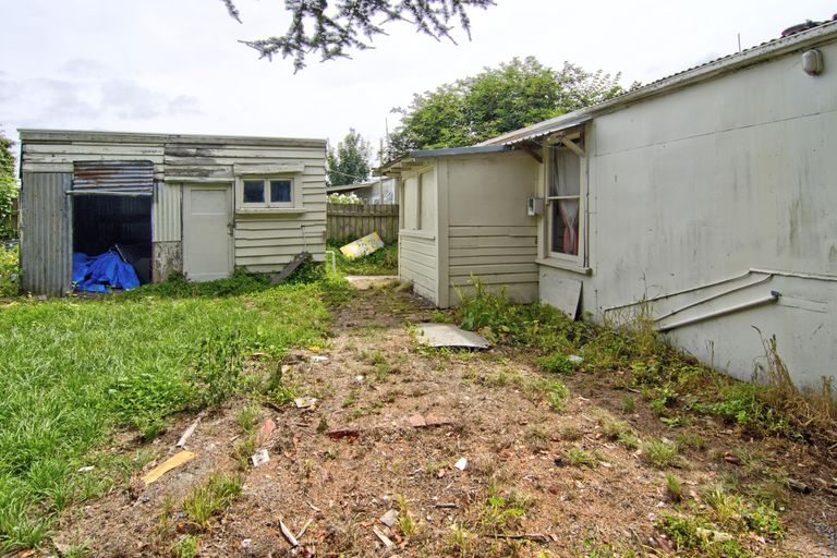 Photo of property in 83 Lincoln Road, Masterton, 5810