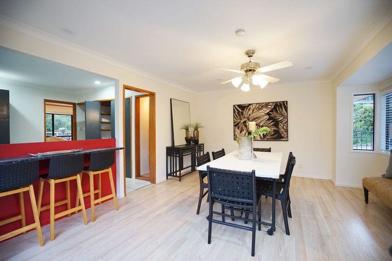 Photo of property in 33 Homewood Place, Chatswood, Auckland, 0626