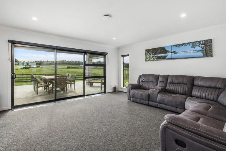 Photo of property in 66 Todd Duncan Drive, Hamurana, Rotorua, 3096