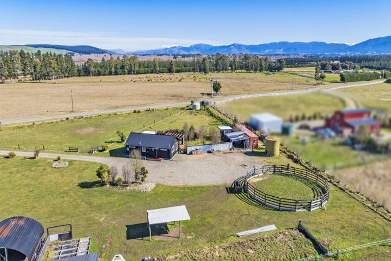 Photo of property in 74 Foothills Road, Okuku, Rangiora, 7473