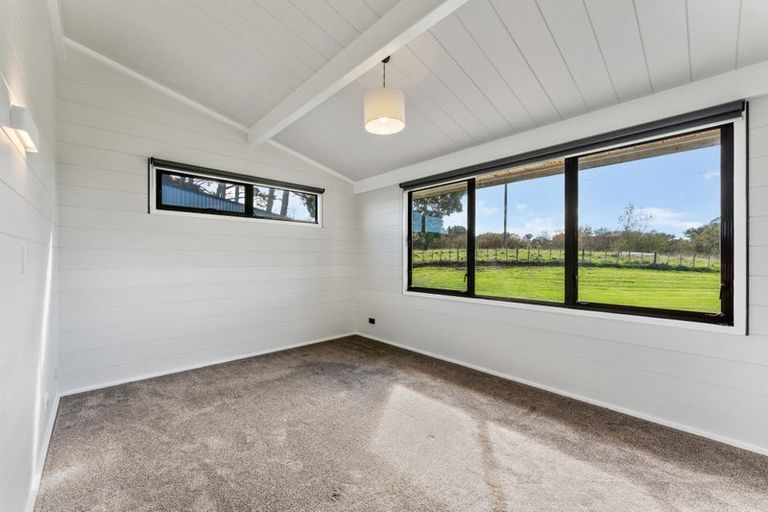 Photo of property in 67 Mosston Road, Castlecliff, Whanganui, 4501