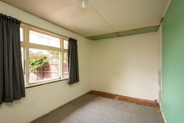 Photo of property in 25 Neville Street, Spreydon, Christchurch, 8024