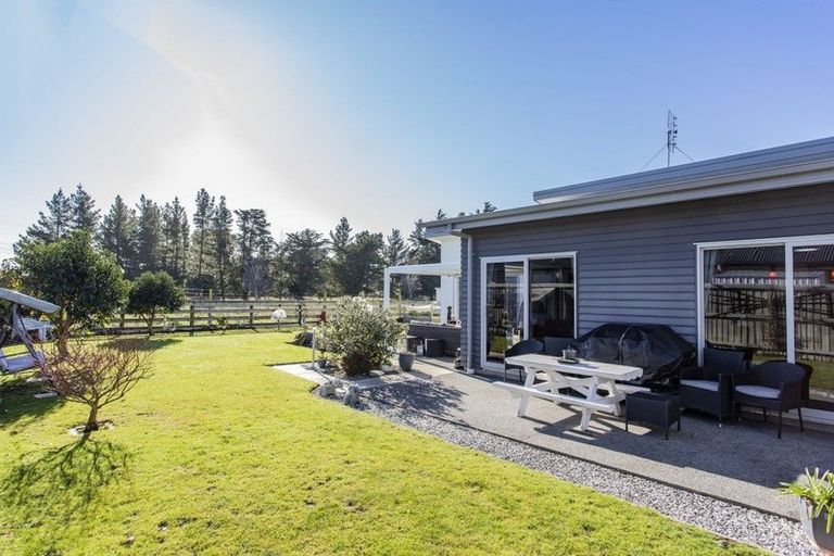 Photo of property in 61 Huntingdon Drive, Rangiora, 7400
