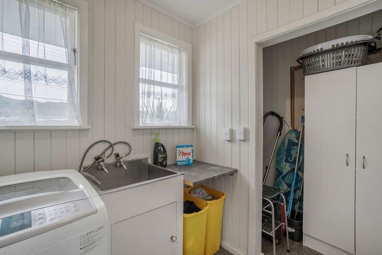 Photo of property in 44 Queen Street, Petone, Lower Hutt, 5012