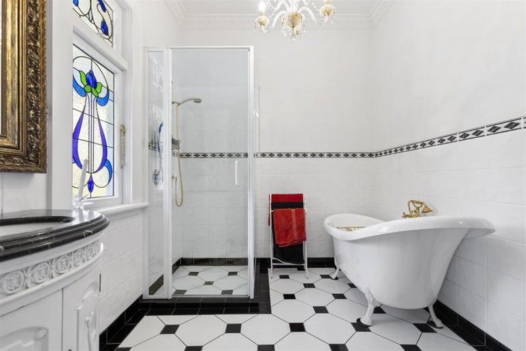 Photo of property in 143 Russell Street, Westport, 7825