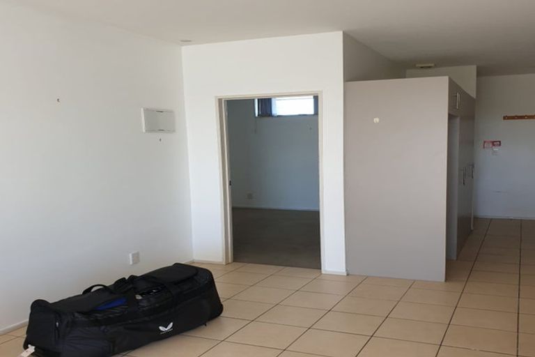 Photo of property in 133i Parkhurst Road, Parakai, 0830