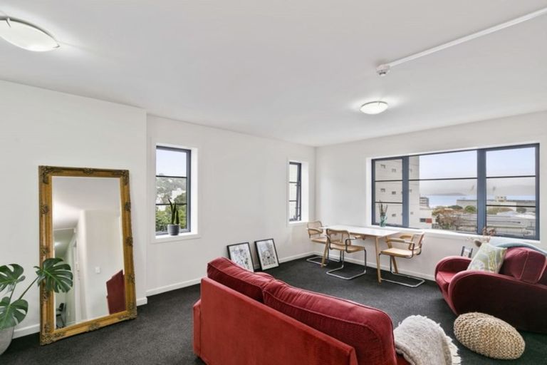 Photo of property in Westhaven Apartments, 15/127u Molesworth Street, Thorndon, Wellington, 6011