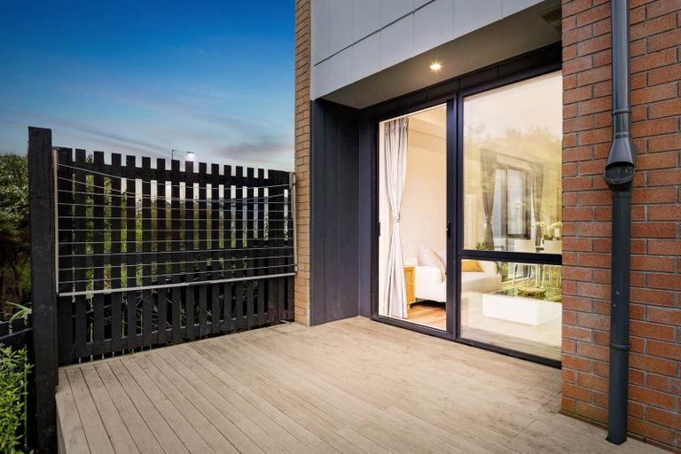 Photo of property in 44e Westgate Drive, Westgate, Auckland, 0614