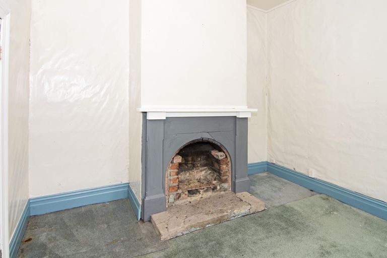 Photo of property in 83 Lincoln Road, Masterton, 5810