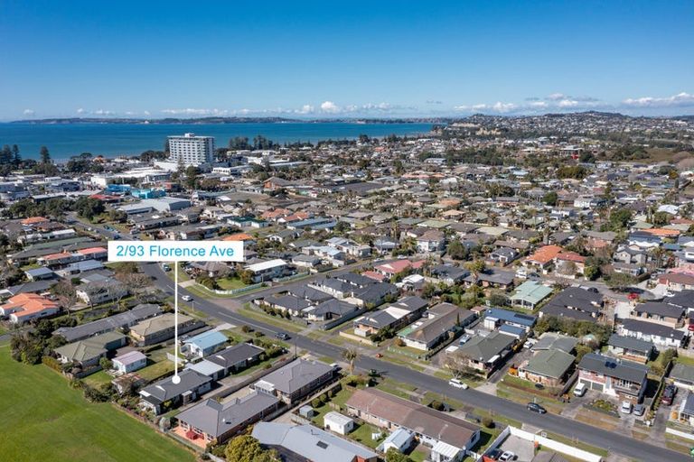 Photo of property in 2/93 Florence Avenue, Orewa, 0931