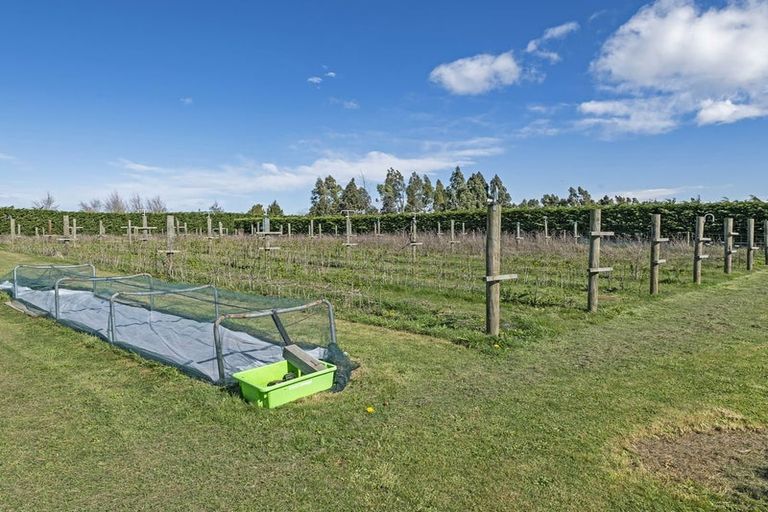 Photo of property in 74 Crozier Drive, Kirwee, Darfield, 7571