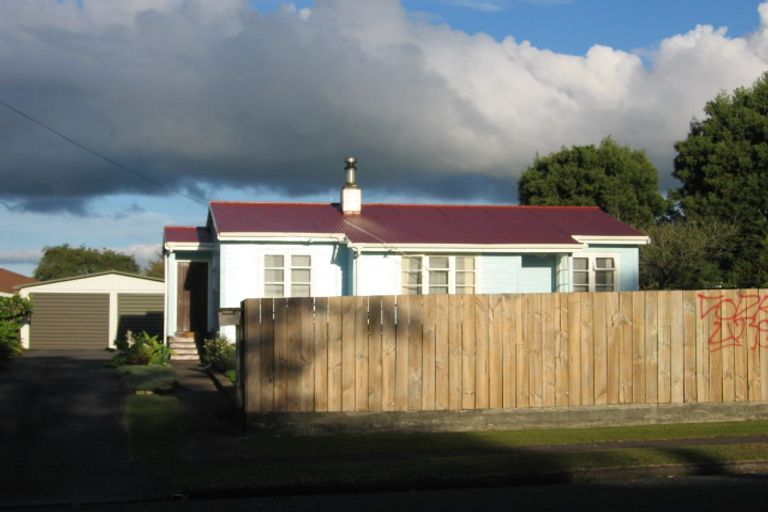 Photo of property in 17 Lomond Avenue, Tokoroa, 3420