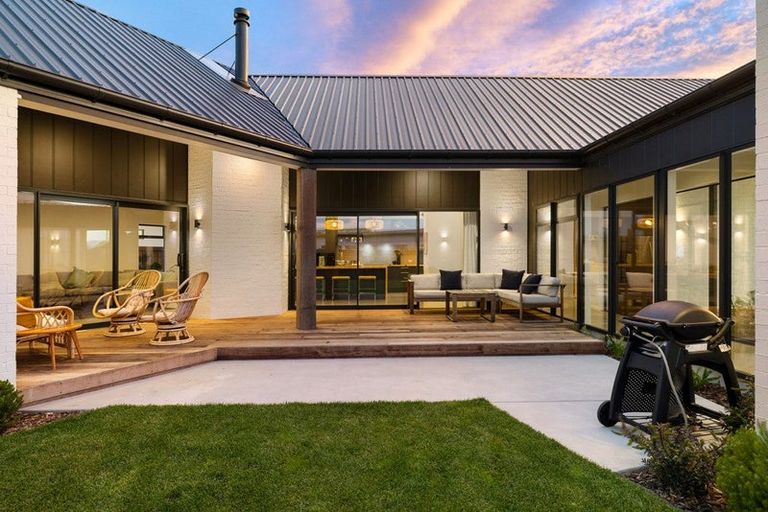 Photo of property in 29 Frank Ernest Crescent, Prebbleton, 7604