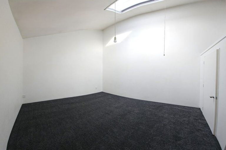 Photo of property in 5u4 Hopper Street, Mount Cook, Wellington, 6011