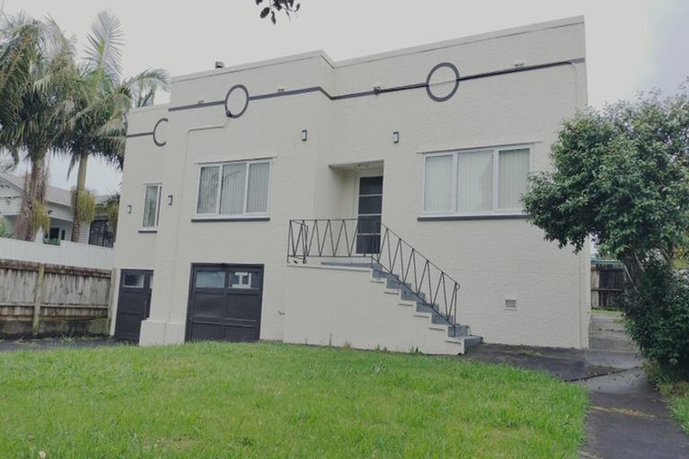 Photo of property in 7 George Street, Mangere East, Auckland, 2024