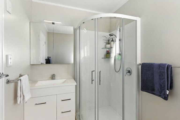 Photo of property in 16b Sunshine Avenue, Paraparaumu, 5032