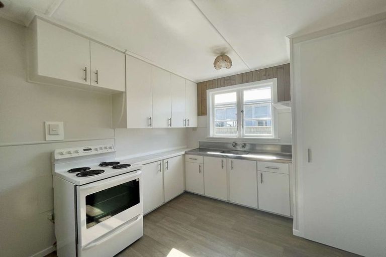 Photo of property in 38 Watene Crescent, Waitara, 4320