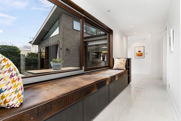 Photo of property in 7 Ngahere Street, Fendalton, Christchurch, 8041