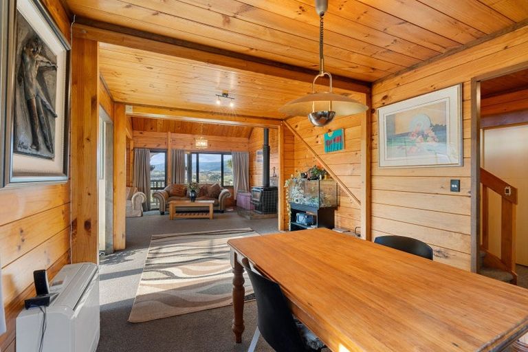 Photo of property in 35 Old Coach Road South, Otaki Beach, Otaki, 5512