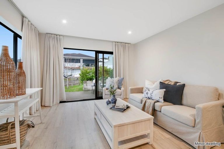 Photo of property in 10 Grover Street, Orewa, 0931