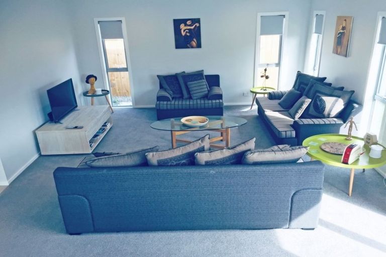Photo of property in 18 Tarata Grove, Lansdowne, Masterton, 5810