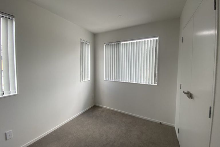 Photo of property in 27/241 Don Buck Road, Massey, Auckland, 0614