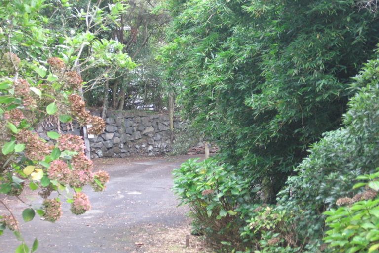 Photo of property in 15 Kohu Road, Titirangi, Auckland, 0604