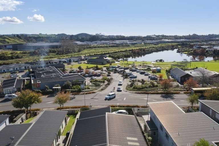 Photo of property in 175 Lakes Boulevard, Pyes Pa, Tauranga, 3112