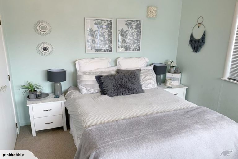 Photo of property in 20 King Street, Waiuku, 2123