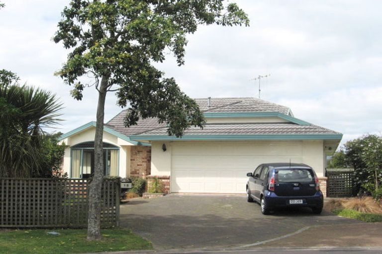 Photo of property in 18 Highgrove Place, Bethlehem, Tauranga, 3110