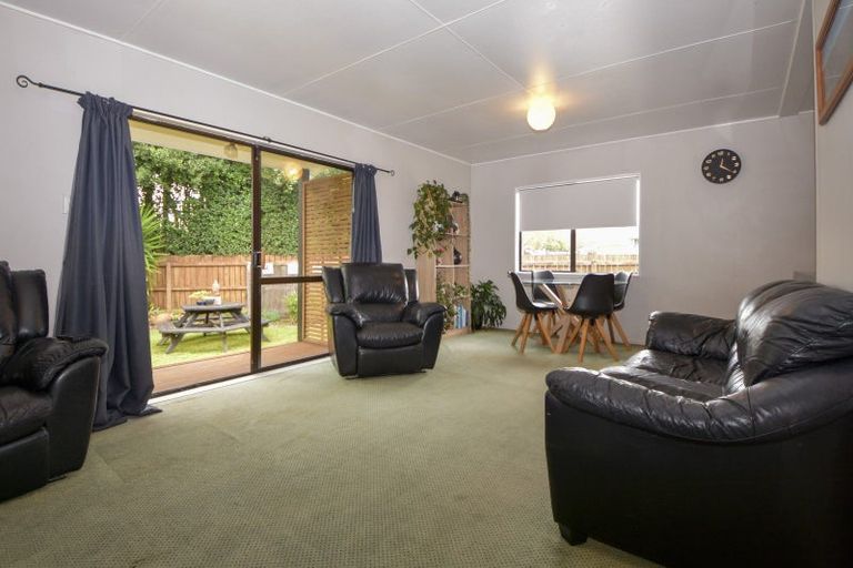 Photo of property in 9 Baillie Crescent, Carterton, 5713