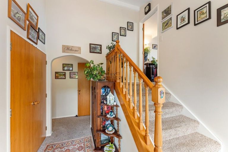 Photo of property in 24 Kereru Street, Waikanae, 5036