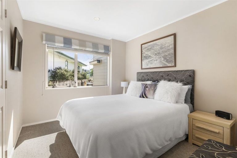 Photo of property in 4 Howards Way, Te Kamo, Whangarei, 0112