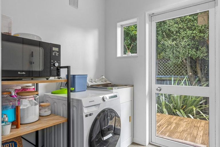 Photo of property in 911 Ferry Road, Woolston, Christchurch, 8023