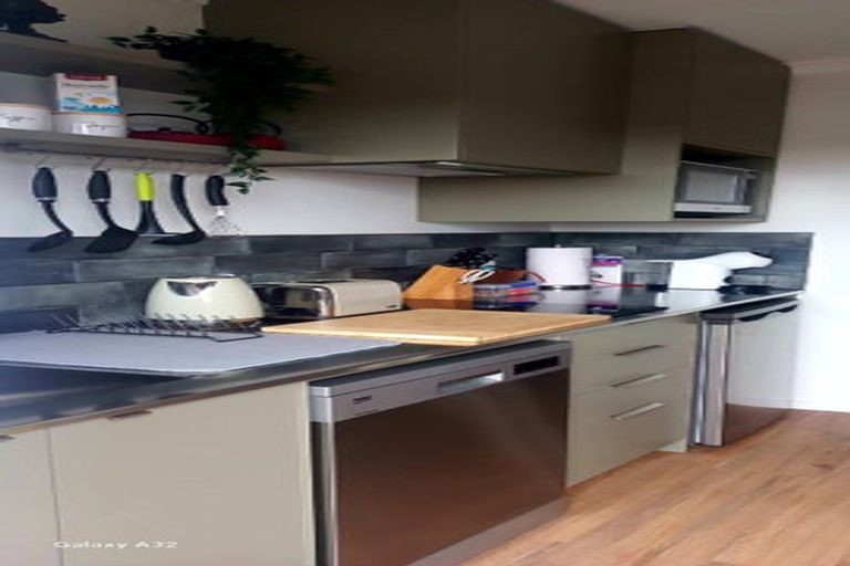 Photo of property in 40 Mcmaster Street, Greytown, 5712