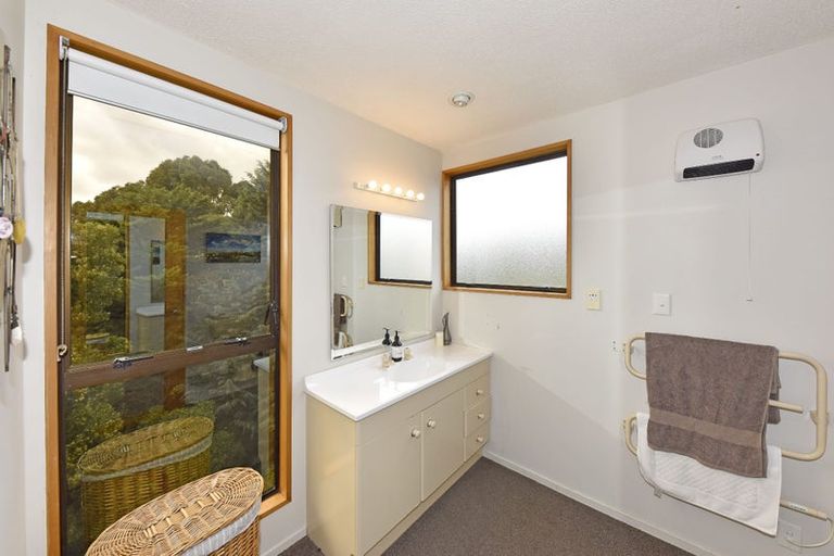Photo of property in 3 Studfold Row, Westmorland, Christchurch, 8025