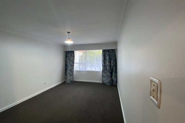 Photo of property in 163a Peverel Street, Riccarton, Christchurch, 8041