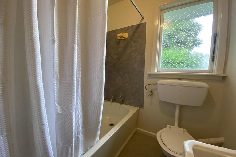 Photo of property in 82 Linwood Avenue, Linwood, Christchurch, 8011