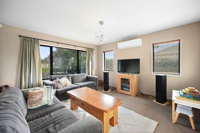 Photo of property in 6 Hawtry Lane, Flagstaff, Hamilton, 3210