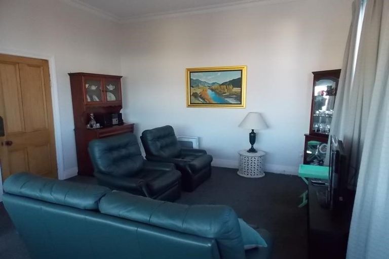 Photo of property in 35a Grant Road, Thorndon, Wellington, 6011