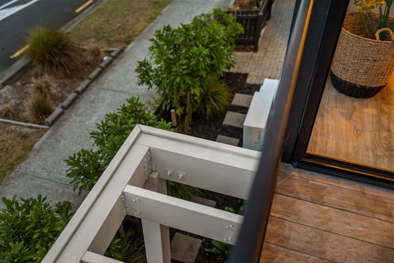 Photo of property in 49 Treloar Crescent, Hobsonville, Auckland, 0616