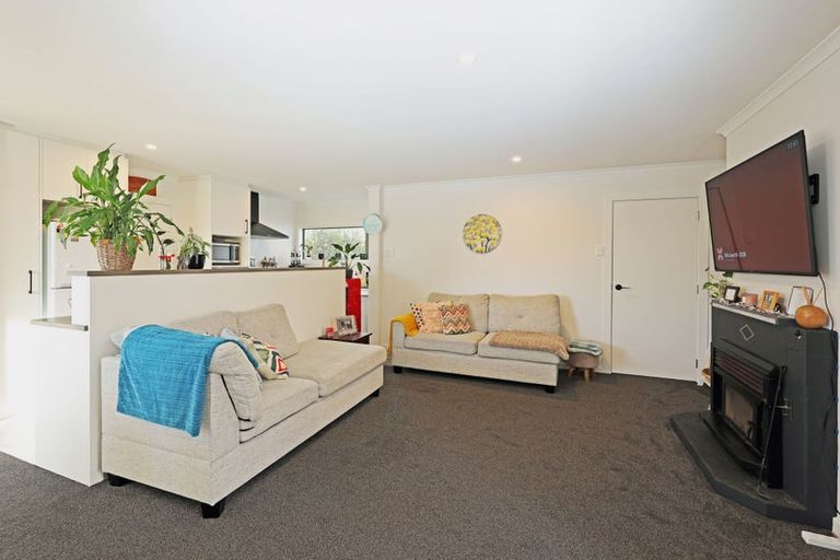 Photo of property in 10 Balmoral Street, Oamaru North, Oamaru, 9400