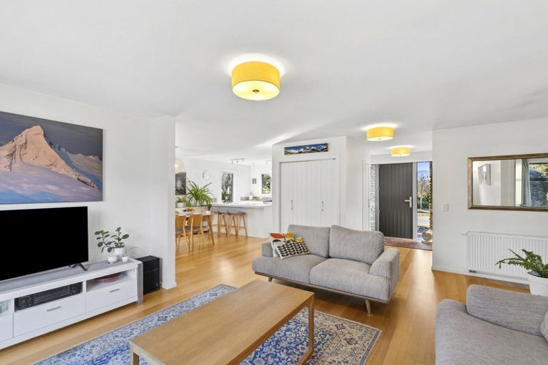 Photo of property in 11 Hikuwai Drive, Albert Town, Wanaka, 9305