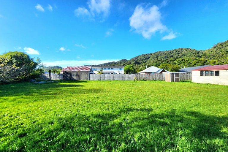 Photo of property in 9 Barkley Place, Cobden, Greymouth, 7802