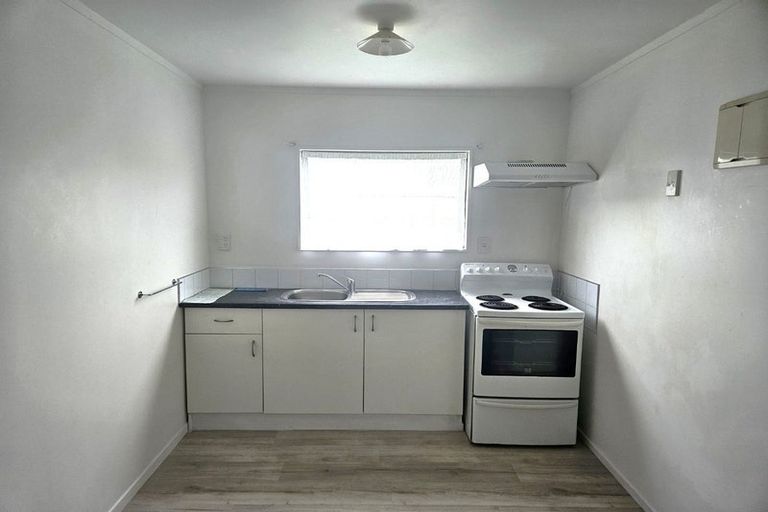 Photo of property in 18 Reelick Avenue, Pakuranga Heights, Auckland, 2010