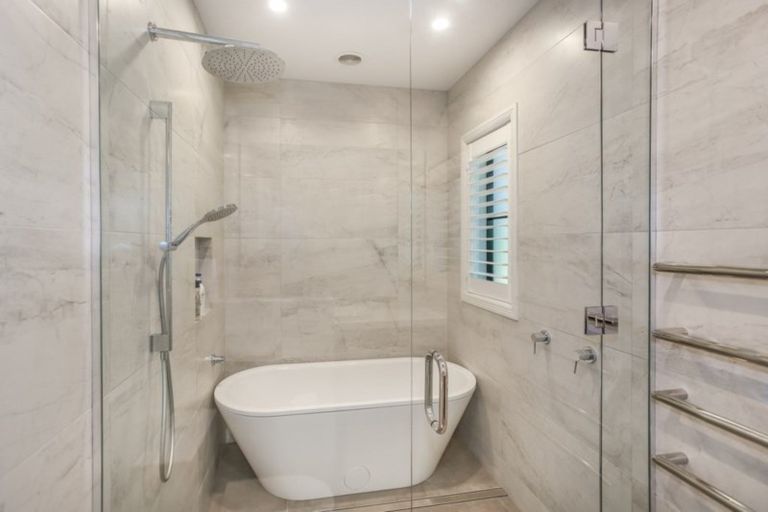 Photo of property in 54 Derbyshire Lane, Karaka, Papakura, 2580