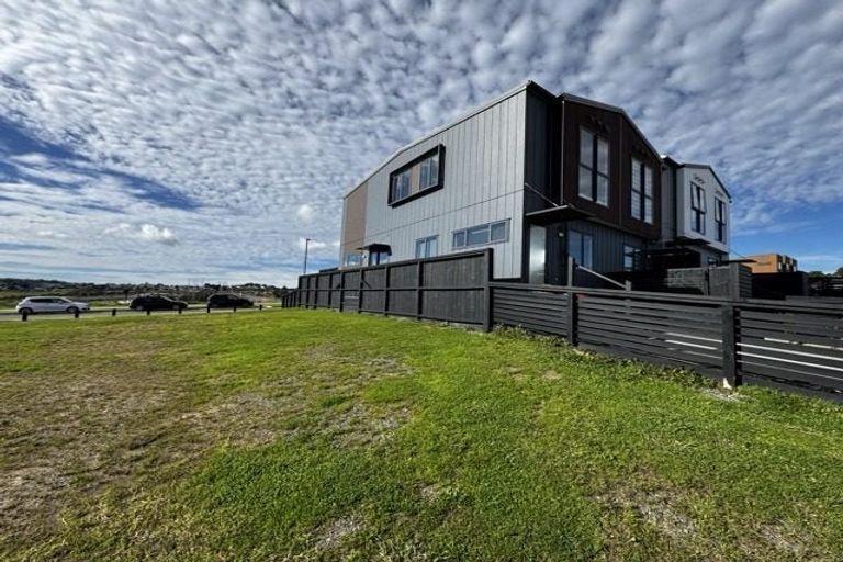 Photo of property in 168 Long George Drive, Totara Park, Auckland, 2019