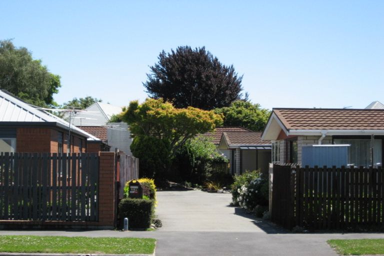Photo of property in 2/54 Merrin Street, Avonhead, Christchurch, 8042